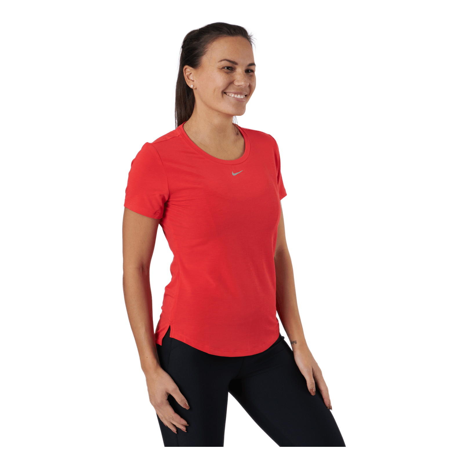 Nike Dri-fit One Luxe Women's Stand Chile Red/reflective Silv 1 Nike Dri-fit One Luxe Women's Stand Chile Red/reflective Silv