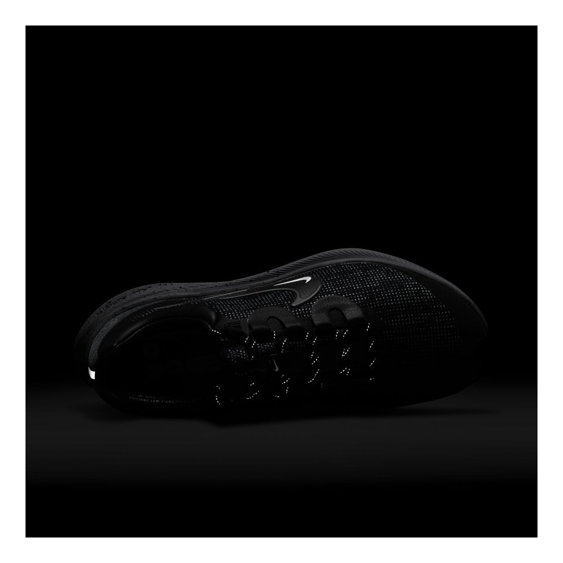 Nike Winflo 8 Shield Women's Runnin Black/iron Grey-metallic Silve 5 Nike Winflo 8 Shield Women's Runnin Black/iron Grey-metallic Silve - Bilde 5