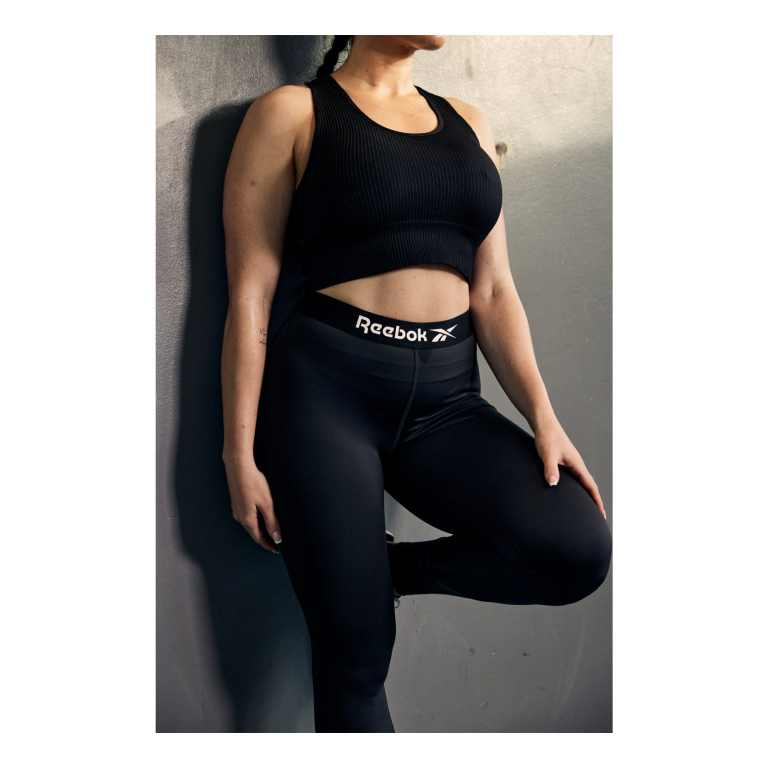 BLACC Rib Seamless Crop Top Black 1 BLACC Rib Seamless Crop Top Black