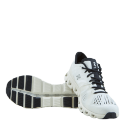 On Cloud X Womens White/black -Billig Jakker butikk 60638 01 008